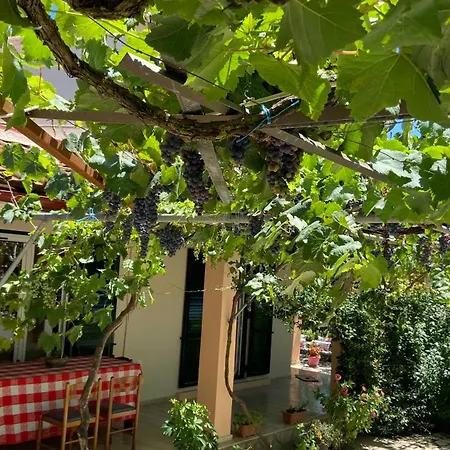 Holiday home Yard Family Sidari Corfu *